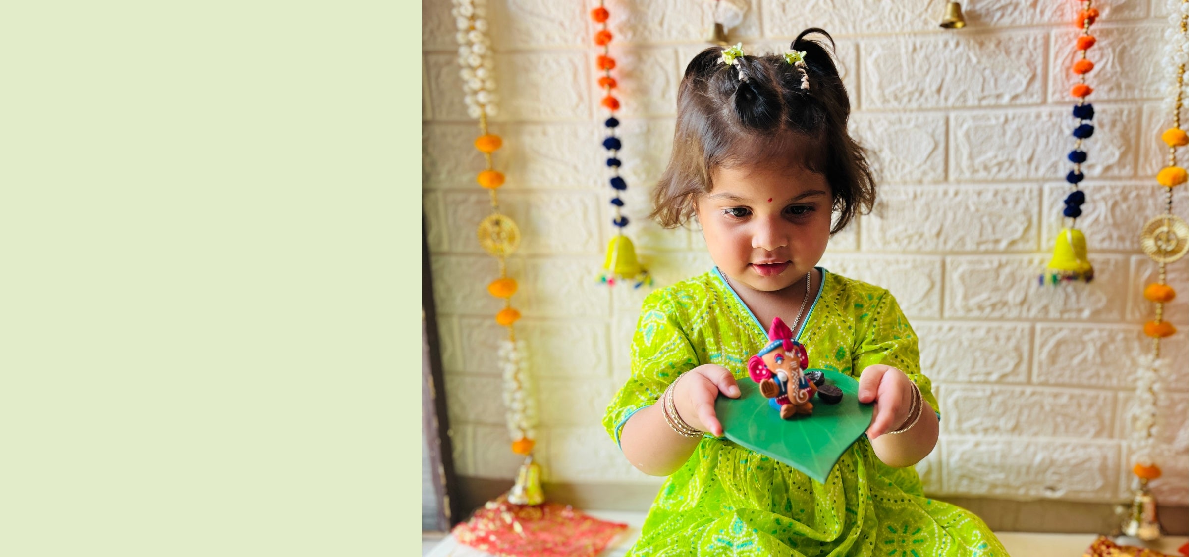 slider image slider_item_r8xLgX