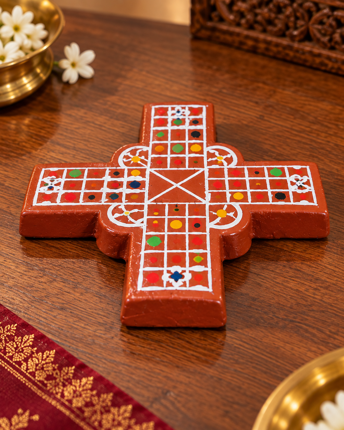 Handcrafted Traditional Pagade(Daya Kattam) Game Players Set (Set of 5) - Recreating a scene of traditional play