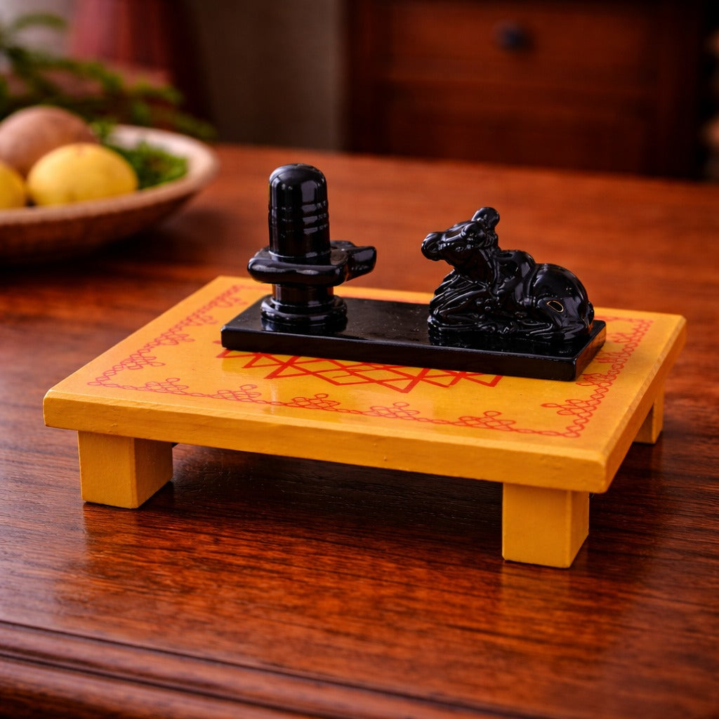 Glass Linga and Nandi