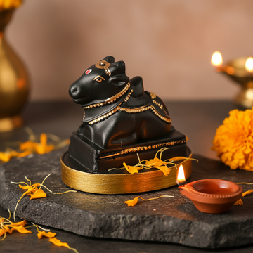 Handcrafted Nandi Black & Gold - Hero
